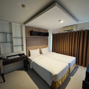 Uitgebreide Kamer met Twee Aparte Bedden